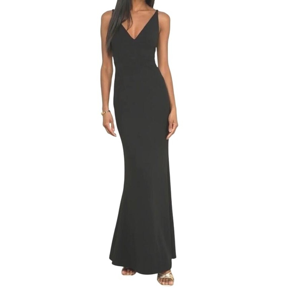 Lulus Black Formal Gown Sleeveless V Neck Maxi Dress Bridesmaid Size M NWT